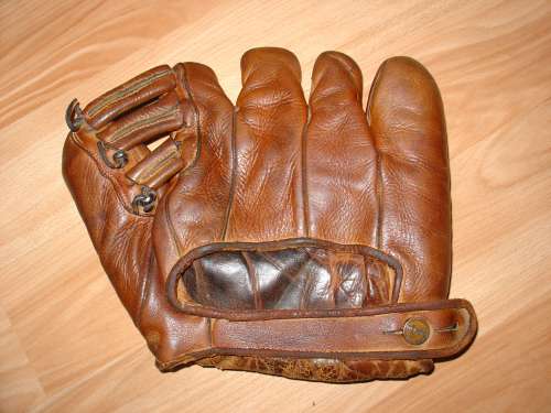 Paul Derringer Goldsmith PD Back